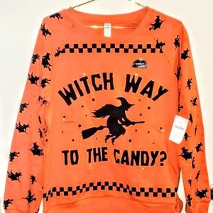 WITCH WAY TO THE CANDY WOMAN LIGHTS UP PULLOVER